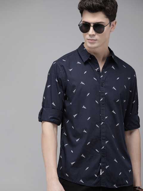 

Roadster Men Navy Blue & White Regular Fit Printed Casual Shirt