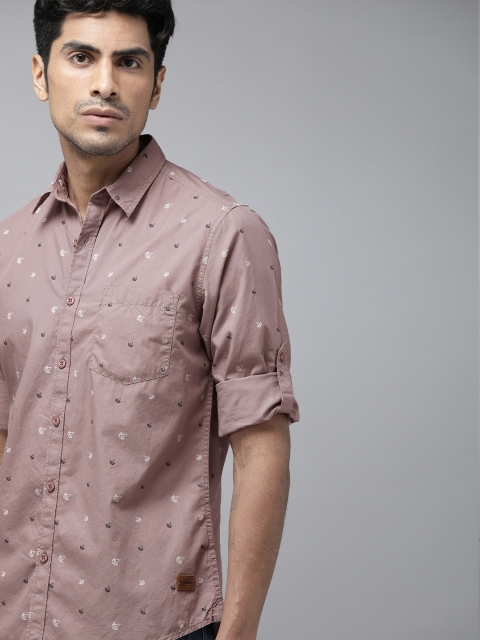 

Roadster Men Nude Pink Regular Fit Printed Casual Shirt