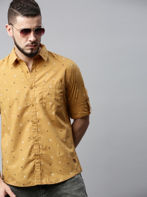 

Roadster Men Mustard Yellow Regular Fit Printed Casual Shirt