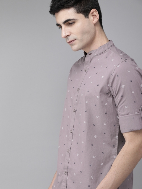 

Roadster Men Mauve & White Regular Fit Printed Casual Shirt