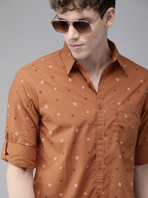 

Roadster Men Rust & Black Regular Fit Printed Casual Shirt