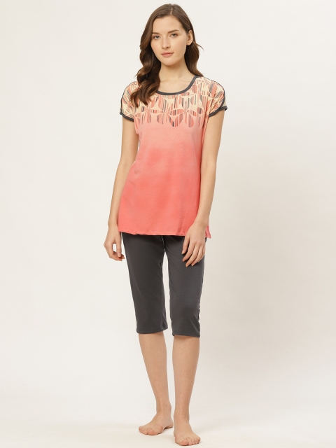 

Sweet Dreams Women Peach-Coloured & Charcoal Grey Printed Night suit