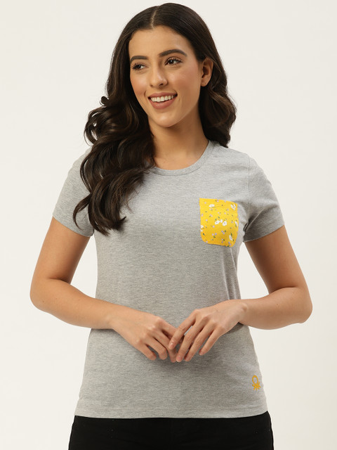 

United Colors of Benetton Women Grey Melange Solid Round Neck T-shirt