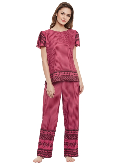 

Clovia Pink Printed Pyjama Set NS0583P22