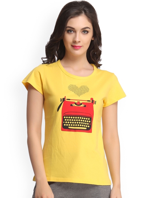 

Clovia Yellow Printed Lounge Top LT0070P02XL