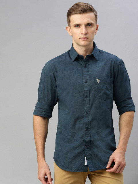 

U.S. Polo Assn. Men Blue Tailored Fit Solid Casual Shirt