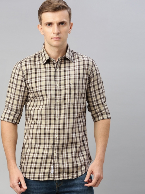 

U.S. Polo Assn. Men Beige & Brown Tailored Fit Checked Casual Shirt