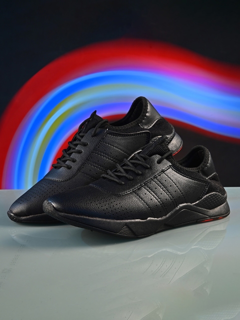 

Sir Corbett Men Black Sneakers