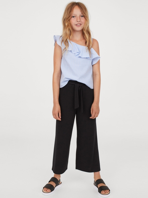 

H&M Girls Black Solid Cropped Jersey Sustainable Trousers