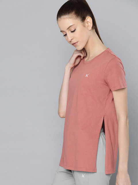 

HRX by Hrithik Roshan Women Withered Rose Solid Organic Cotton Bio-Wash Yoga T-shirt, Pink