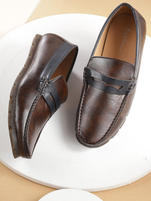 

Mast & Harbour Men Brown Penny Loafers