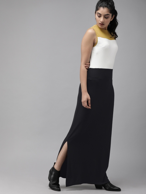 

Roadster Women Black & White Colourblocked Maxi Dress