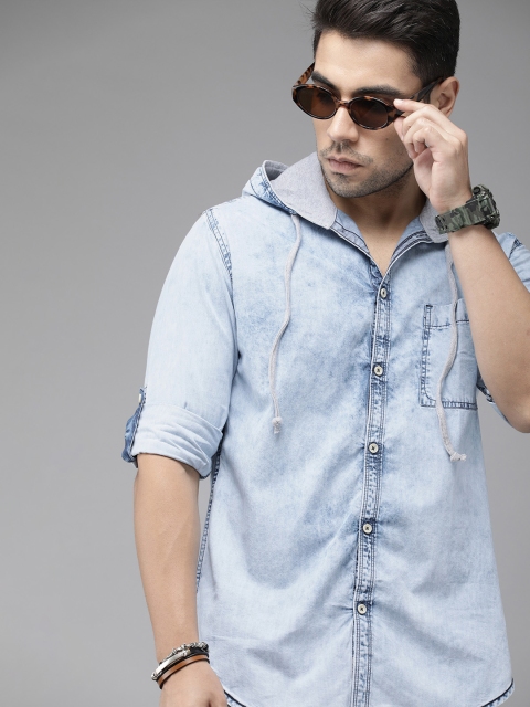 

Roadster Men Blue Regular Fit Faded Casual Denim Shirt