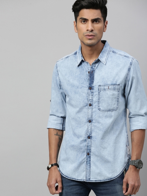 

Roadster Men Blue Regular Fit Faded Casual Shirt