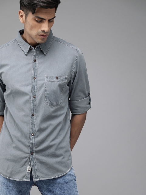 

Roadster Men Grey Regular Fit Solid Casual Shirt