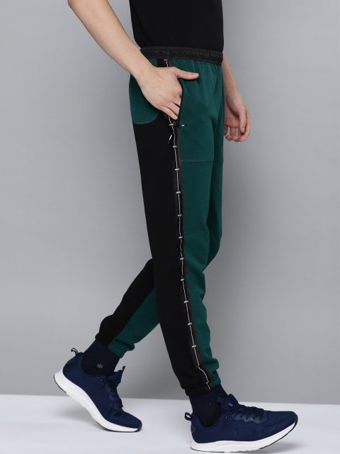 

HRX by Hrithik Roshan Men Green & Black Typographic Bio-Wash Antimicrobial Jogger
