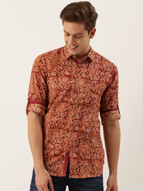 

Taavi Men Maroon & Beige Kalamkari Block Printed Shirt with Roll-Up Sleeves