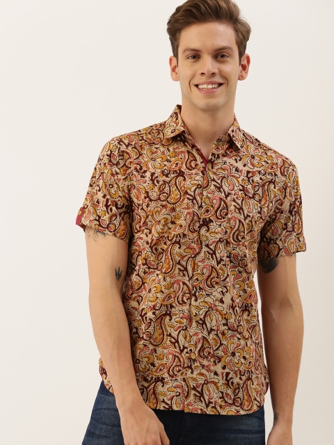 

Taavi Men Off-White & Mustard Yellow Kalamkari Block Printed Sustainable Shirt with Patch Pocket