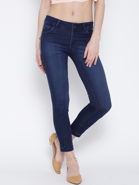 

Devis Blue Washed Slim Stretchable Jeans