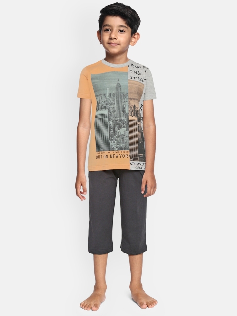 

Sweet Dreams Boys Peach-Coloured & Black Printed Night Suit