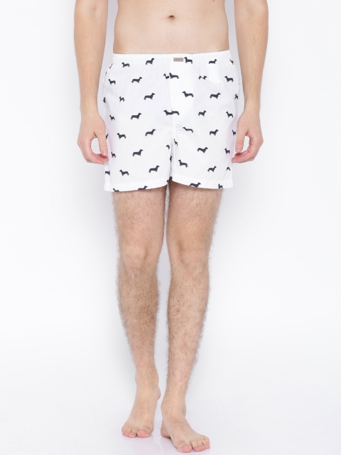

Flying Machine White Printed Boxers FMAM8033