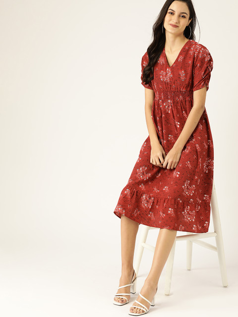 

DressBerry Women Maroon & White Floral Printed Fit and Flare Dress