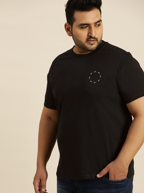 

Sztori Men Black Solid Round Neck T-shirt