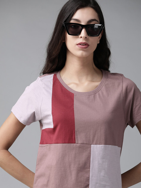 

Roadster Women Mauve & Grey Colourblocked Pure Cotton Round Neck T-shirt