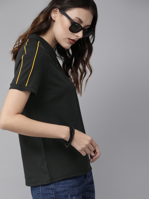 

Roadster Women Black Solid Polo Collar T-shirt