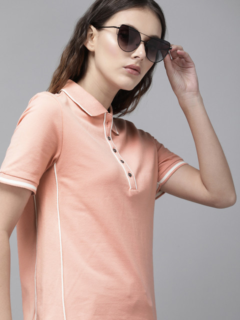

Roadster Women Peach-Coloured Solid Polo Collar T-shirt