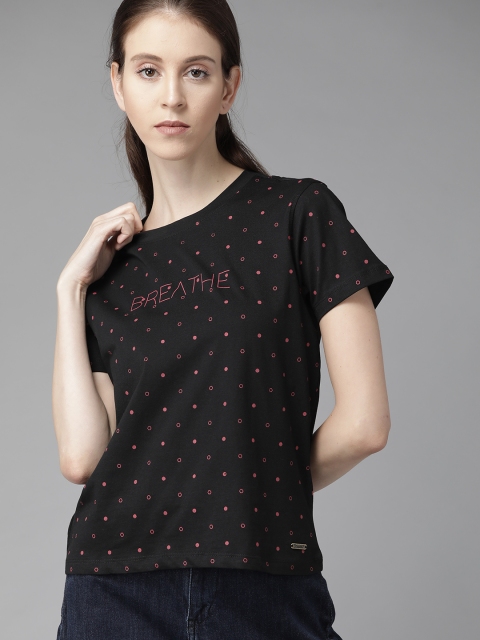

Roadster Women Black Red Printed Round Neck Pure Cotton T-shirt