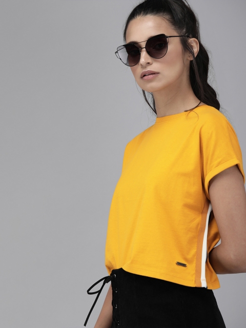 

Roadster Women Yellow Solid Round Neck T-shirt with Side Stripes
