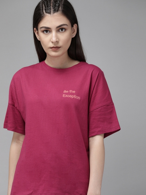 

Roadster Women Magenta Solid Round Neck T-shirt