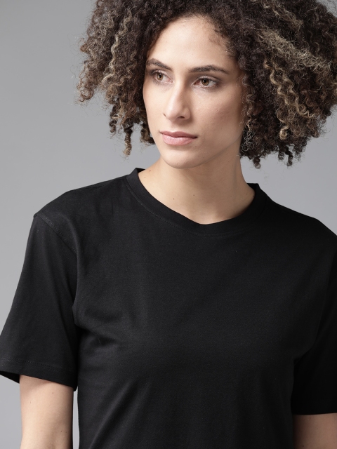 

Roadster Women Black Solid Round Neck T-shirt