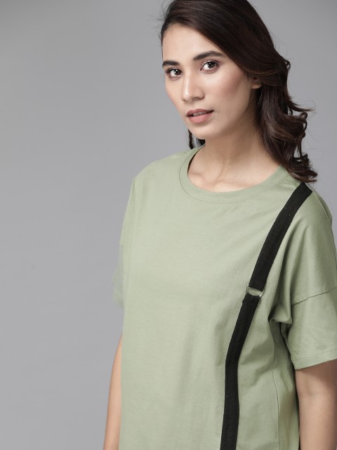 

Roadster Women Green Solid Round Neck Pure Cotton T-shirt
