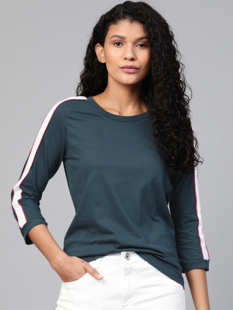

Roadster Women Teal Blue Solid Round Neck T-shirt