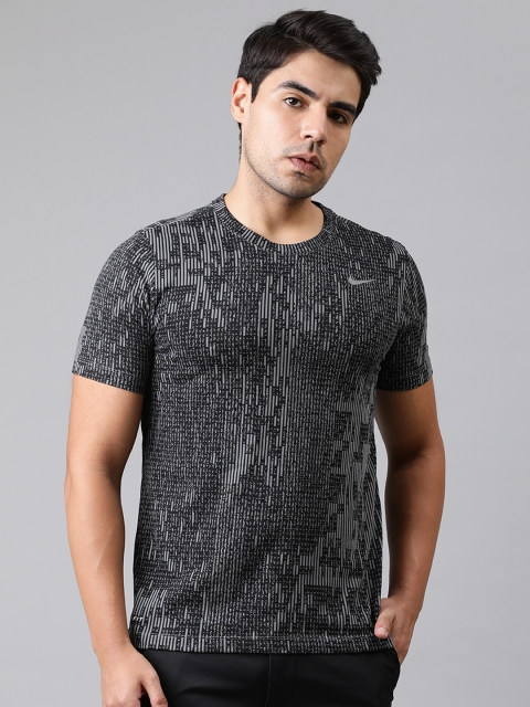 

Nike Men Black & Grey Printed Standard Fit AS DFC SSNL Dri-Fit Training T-shirt