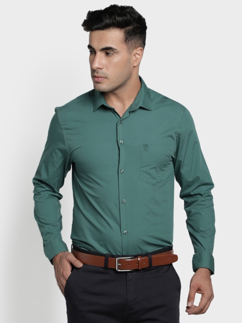 

Red Tape Men Green Regular Fit Solid Formal Shirt
