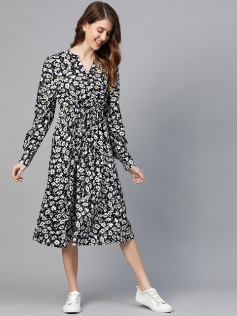 

Mast & Harbour Women Black & White Floral Print A-Line Dress