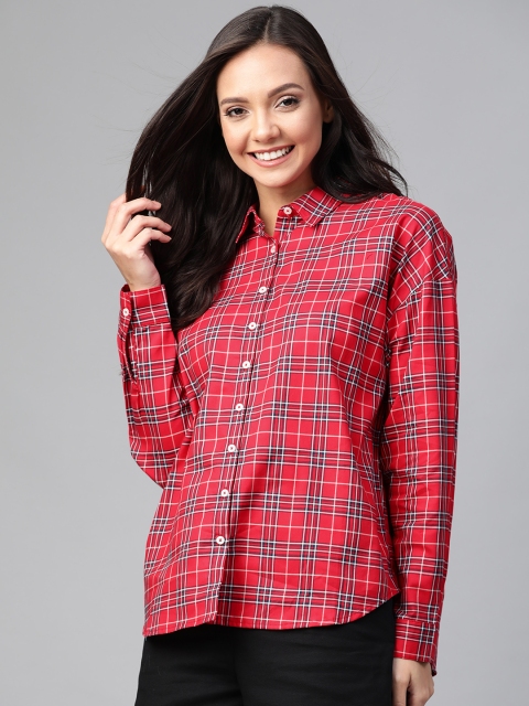 

Mast & Harbour Women Red & Navy Blue Relaxed Fit Checked Casual Shirt