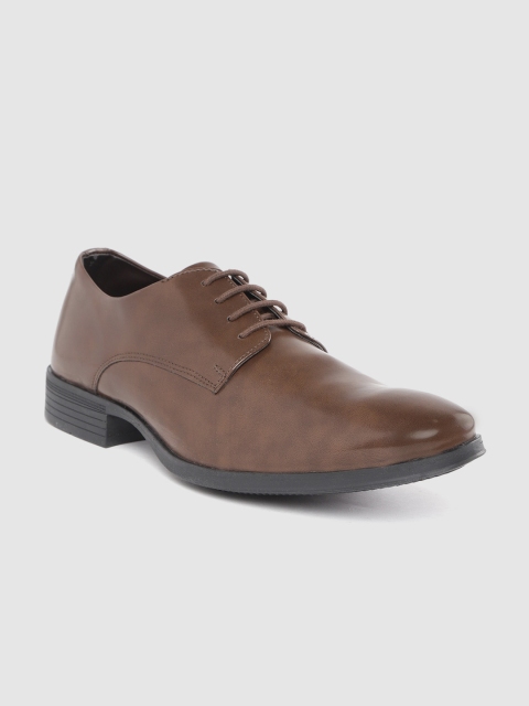 

INVICTUS Men Brown Solid Formal Derbys