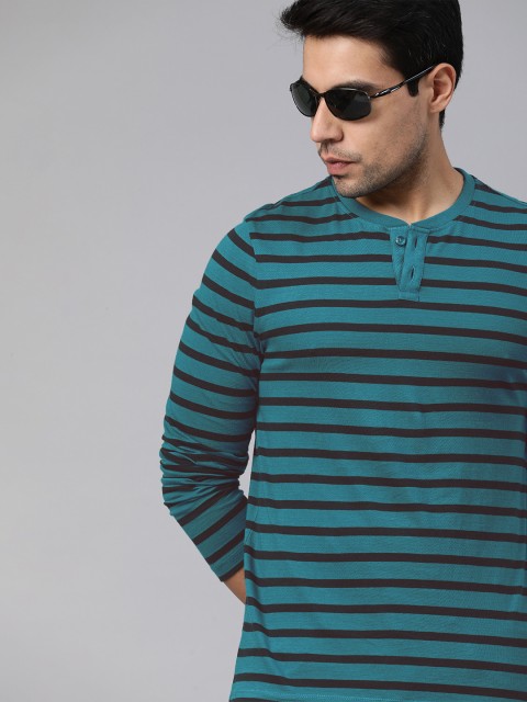 

Roadster Men Blue & Black Striped Henley Neck T-shirt