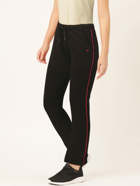 

Monte Carlo Women Black Solid Track Pants