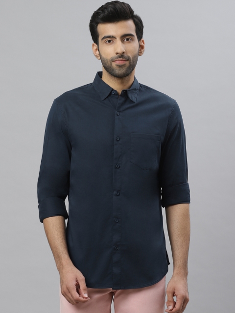 

Bhaane Men Navy Blue Regular Fit Solid Knitted Casual Shirt