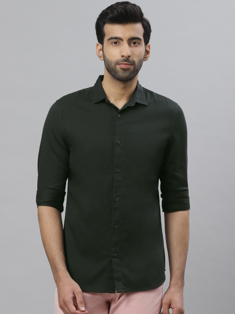 

Bhaane Men Green Slim Fit Solid Casual Shirt