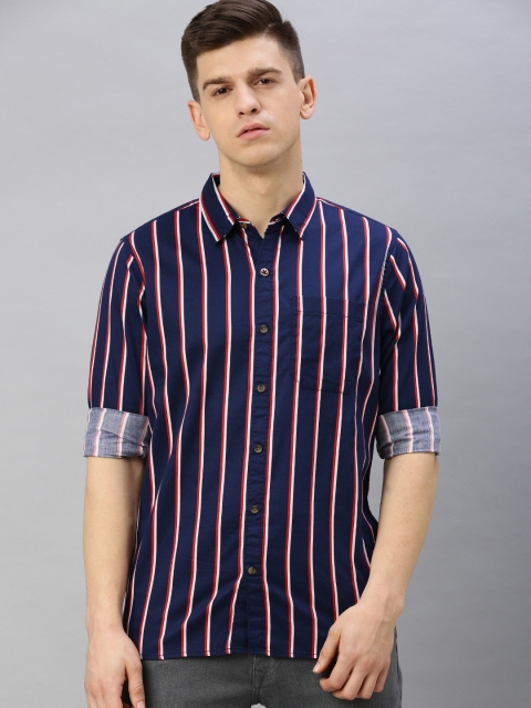 

WROGN Men Navy Blue & White Slim Fit Striped Casual Shirt