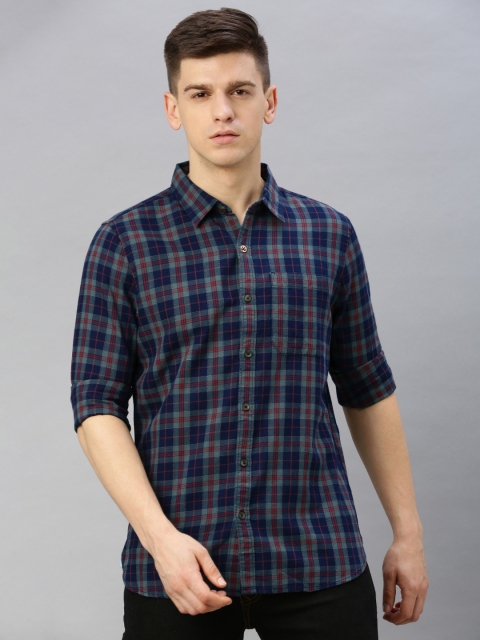 

WROGN Men Navy Blue & Grey Slim Fit Checked Casual Shirt