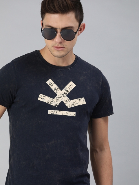 

WROGN Men Navy Blue Slim Fit Acid Wash Printed Round Neck T-shirt