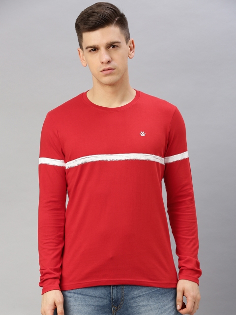 

WROGN Men Red Solid Round Neck T-shirt