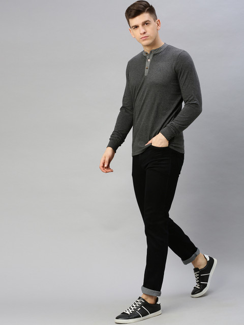 

WROGN Men Grey Melange Solid Mandarin Collar T-shirt